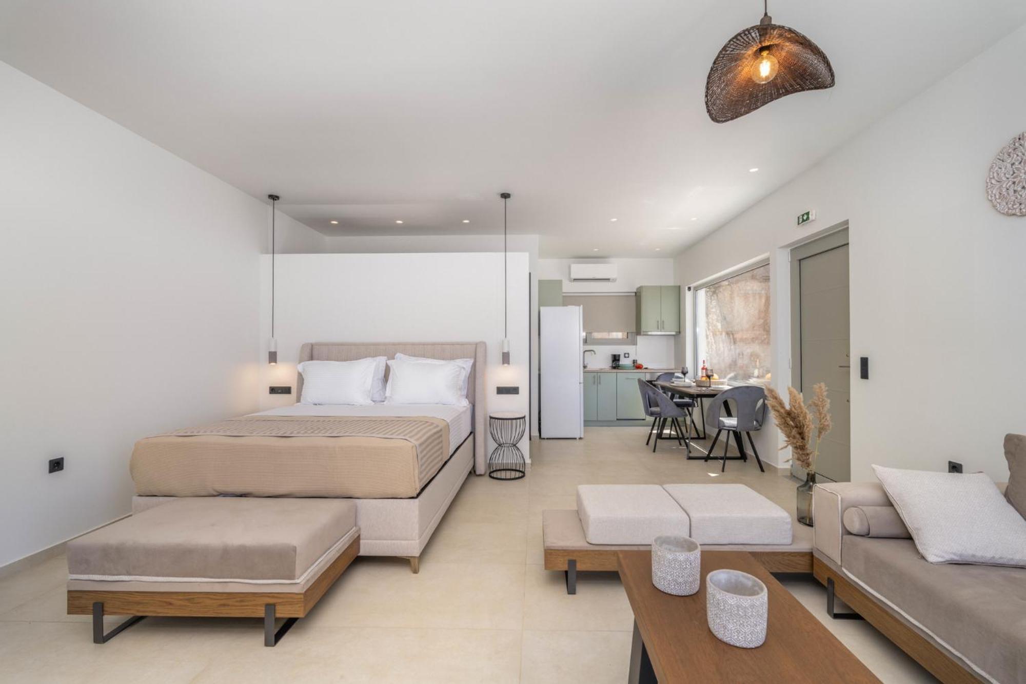 Mellamare Luxury Suites Athanion Luaran gambar