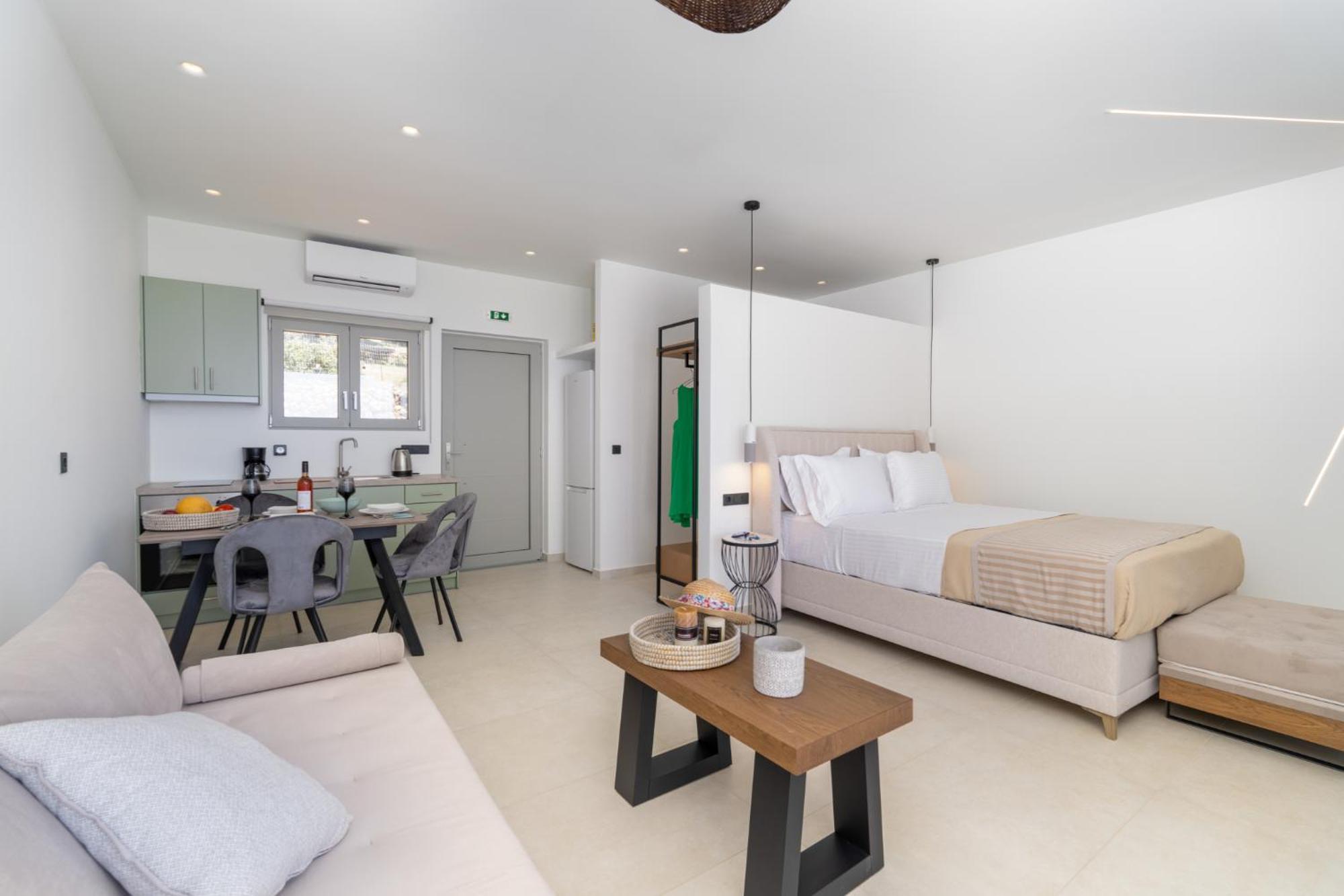 Mellamare Luxury Suites Athanion Luaran gambar