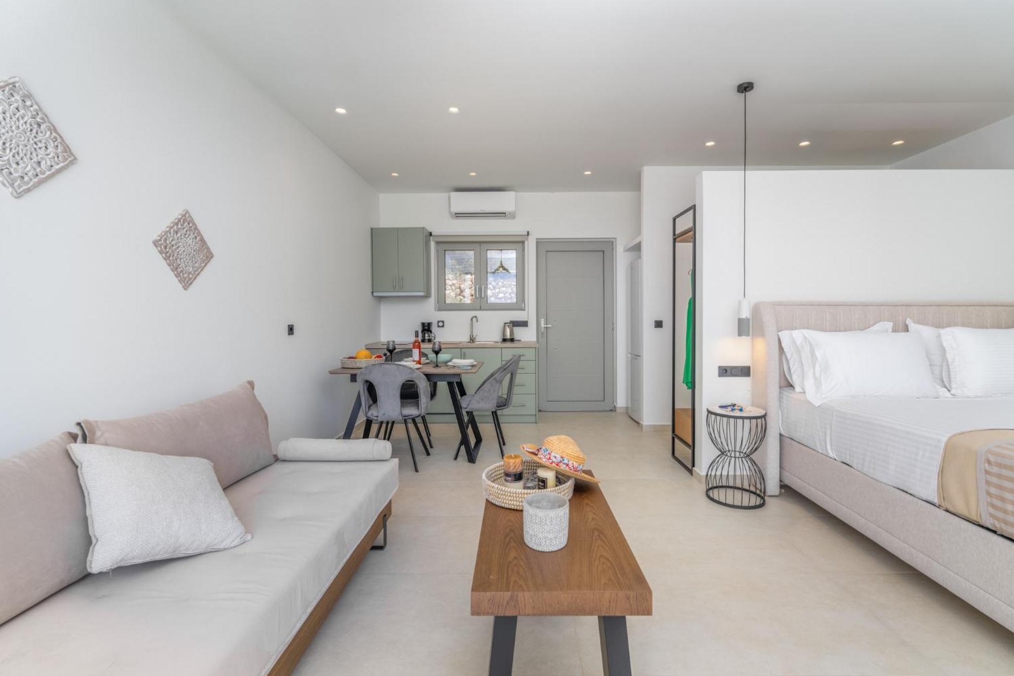 Mellamare Luxury Suites Athanion Luaran gambar